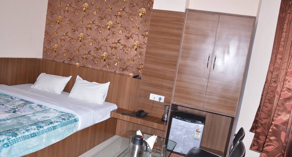 Hotel Swarat, Satna 3